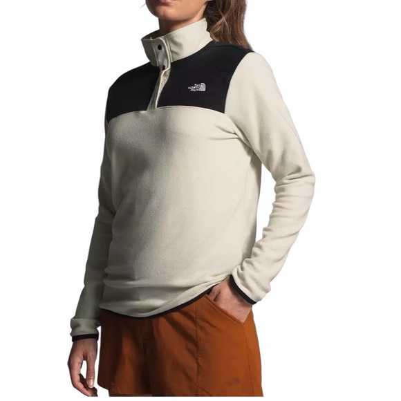 The North Face Tops - The North Face Women's Cream and Black Fleece Hoodie SZ M
